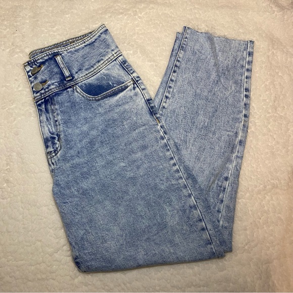 SO vintage stretch high rise mom jeans - Picture 2 of 10